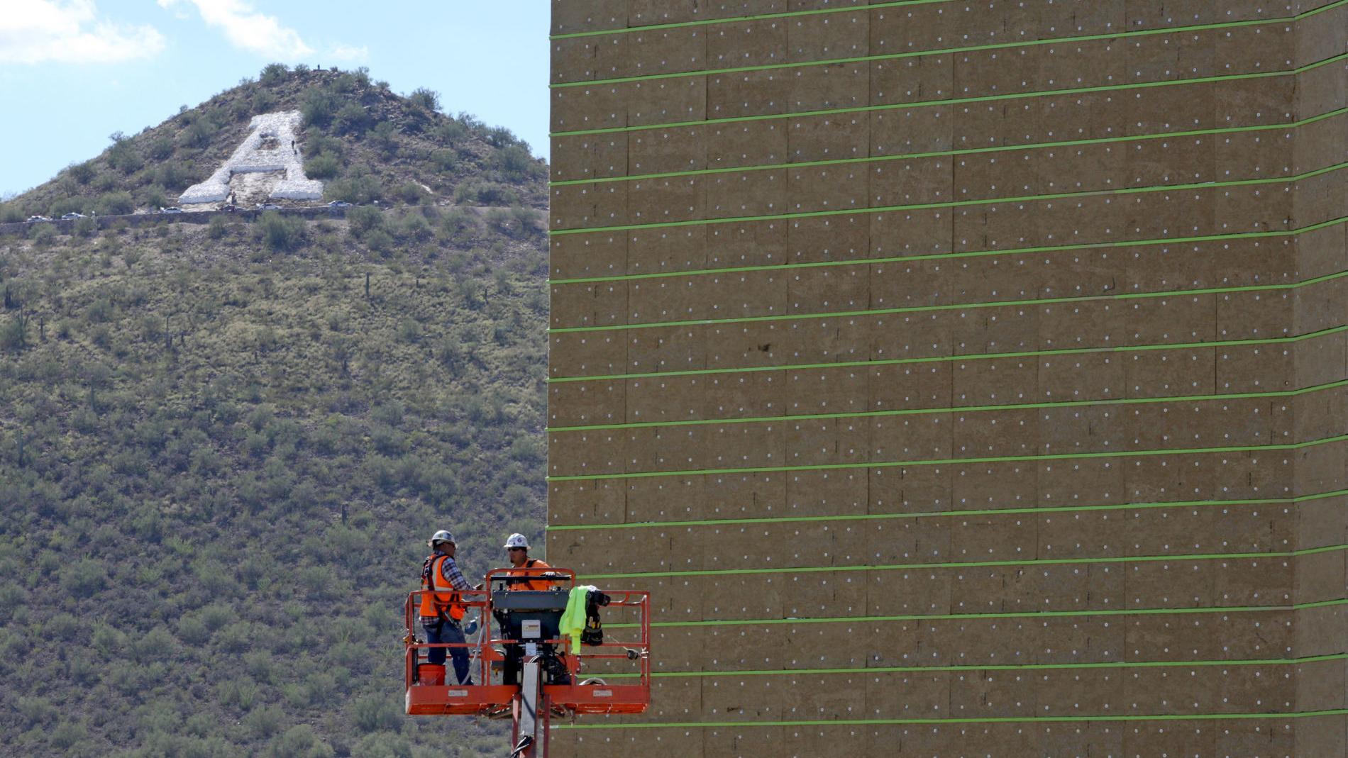 Caterpillar's new Tucson Mining Center is coming along